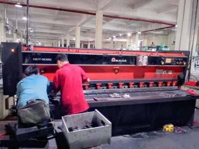 Top đơn vị sửa chữa máy cắt tôn TPHCM nhiều kinh nghiệm