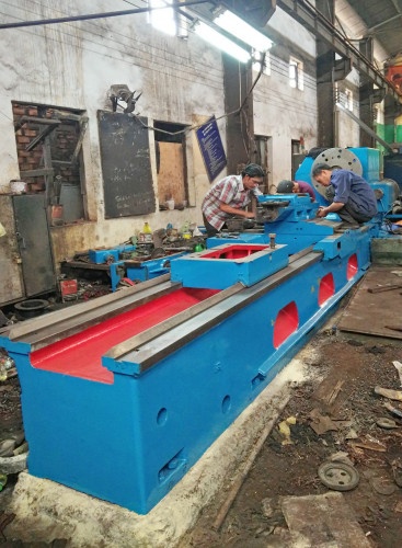 sua-chua-may-co-khi-cho-nha-may-hcm