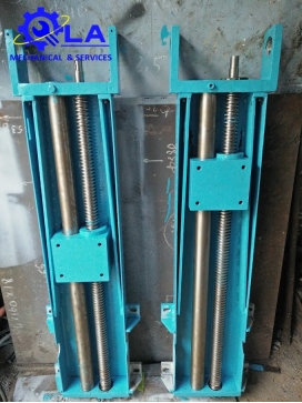 CỮ MÁY CẮT TÔN